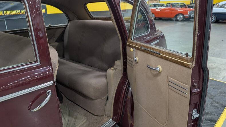 1940 Pontiac Silverstreak