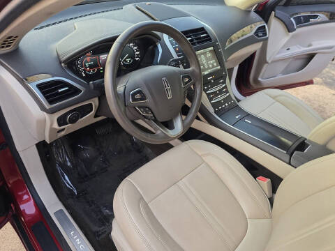2016 Lincoln MKZ
