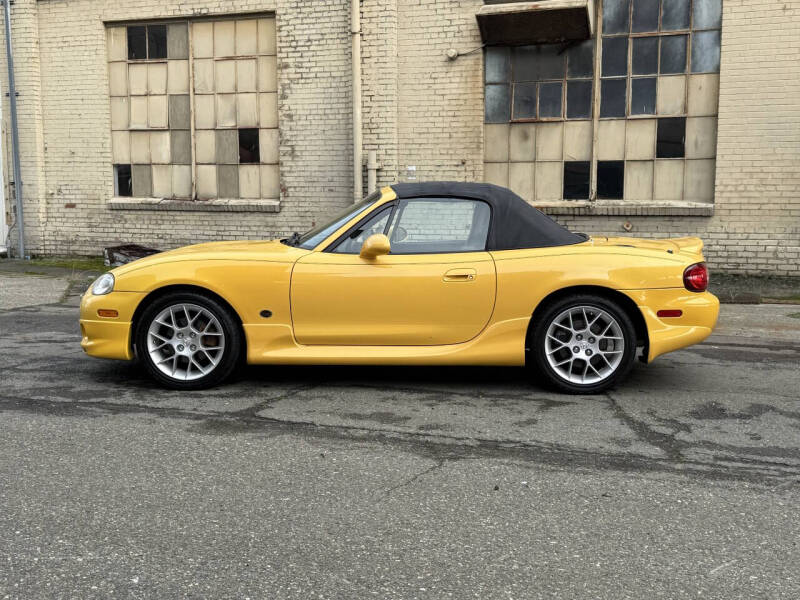 2002 Mazda MX-5 Miata SE