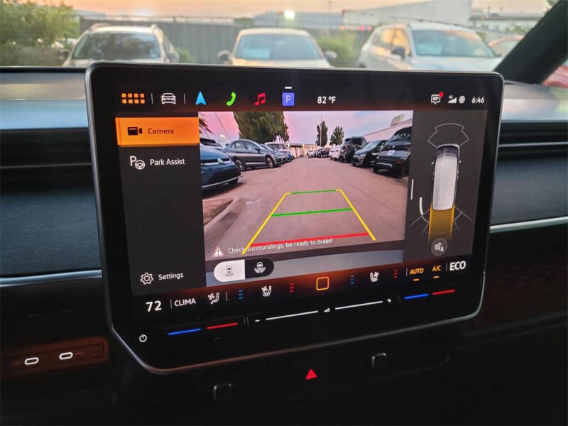 2025 Volkswagen ID. Buzz Pro S