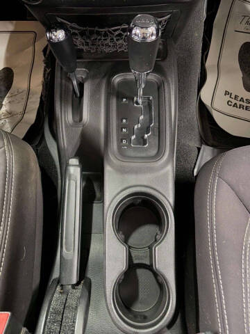 2013 Jeep Wrangler Unlimited Sahara