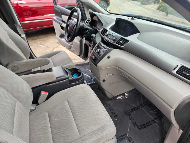 2015 Honda Odyssey LX