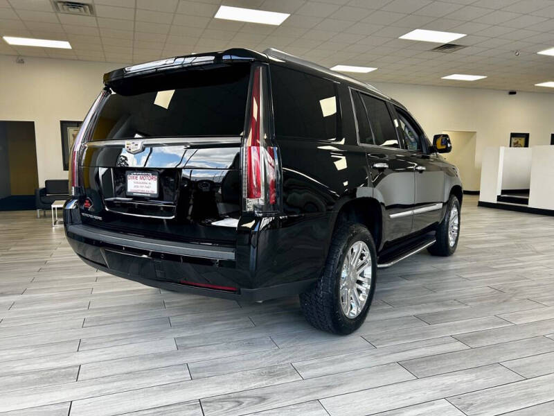 2018 Cadillac Escalade Standard