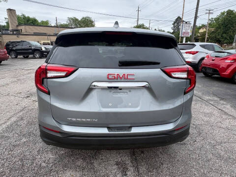 2024 GMC Terrain SLE