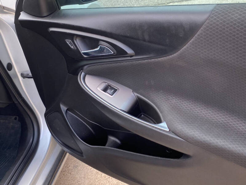 2017 Chevrolet Malibu LT