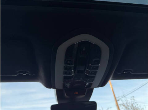 2021 Porsche Macan Turbo