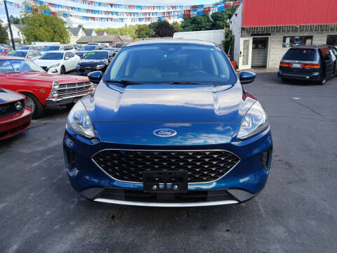 2020 Ford Escape SE