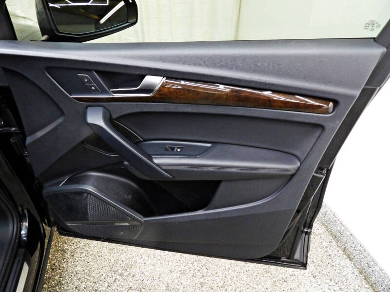 2020 Audi Q5 quattro Premium Plus 45 TFSI