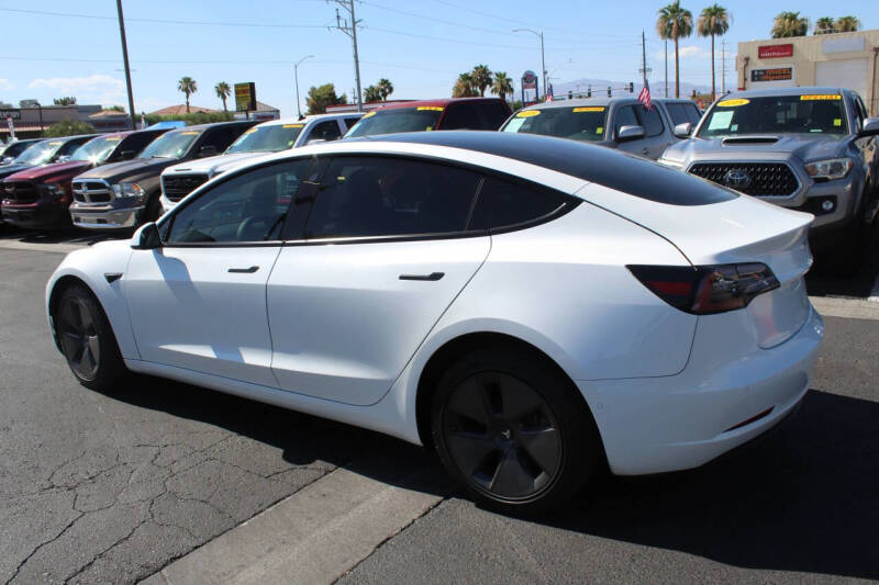 2021 Tesla Model 3 Standard Range Plus