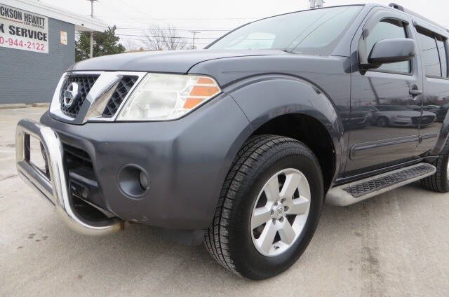 2012 Nissan Pathfinder SV