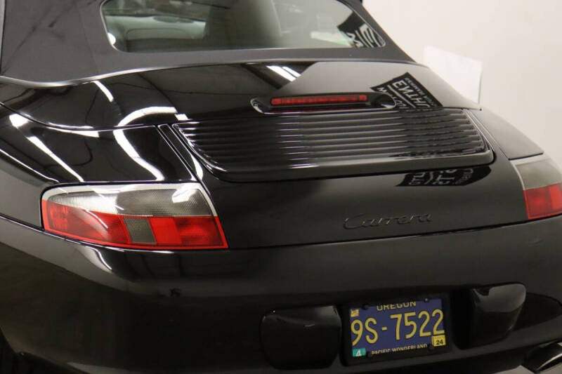 2003 Porsche 911
