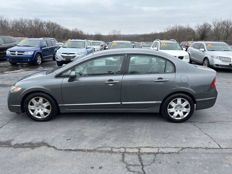 2010 Honda Civic for sale at CARS PLUS CREDIT in Independence MO