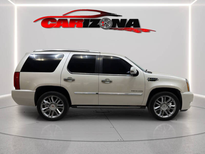 2013 Cadillac Escalade Platinum Edition