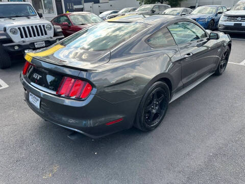 2017 Ford Mustang