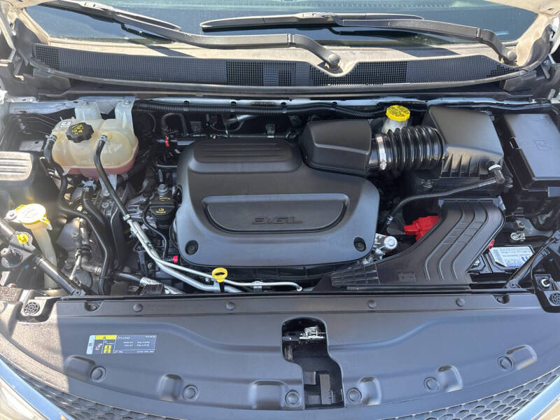 2020 Chrysler Pacifica Touring L