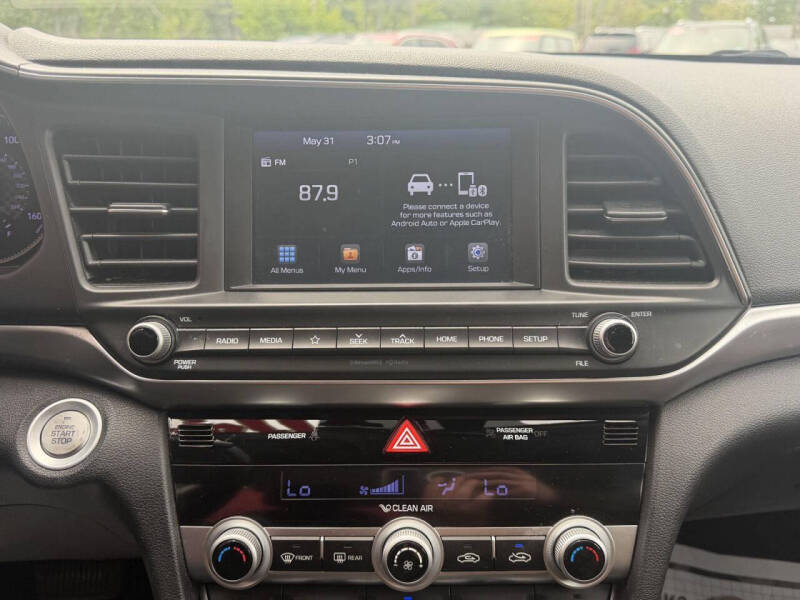 2020 Hyundai Elantra