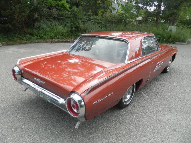 1963 Ford Thunderbird