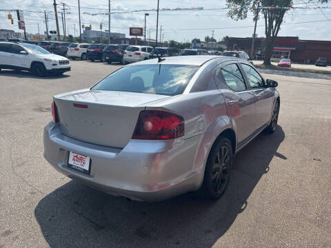 2014 Dodge Avenger SE