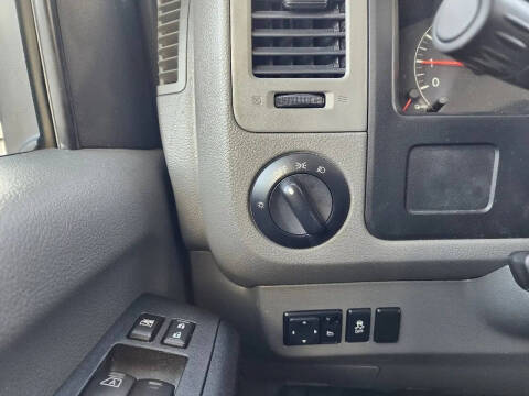 2016 Nissan NV 1500 S
