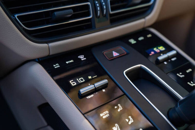 2026 Porsche Macan S