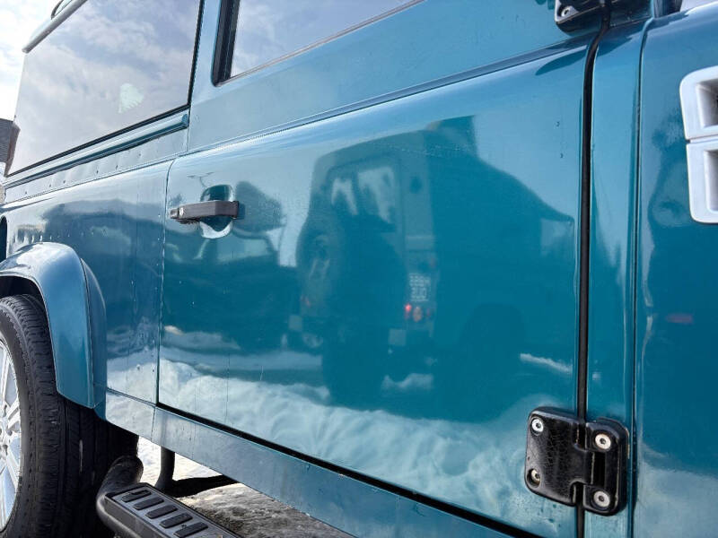 2000 Land Rover Defender