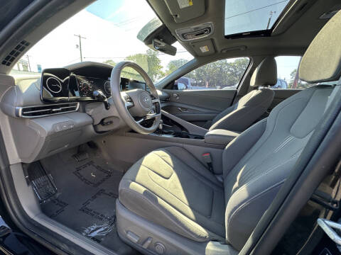 2021 Hyundai Elantra SEL