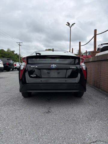 2017 Toyota Prius