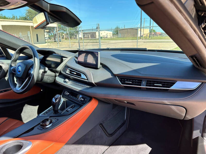 2019 BMW i8