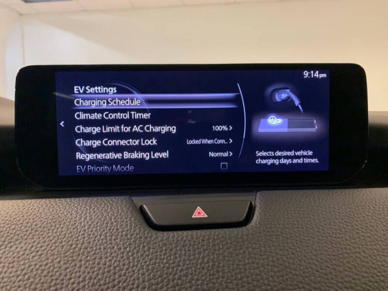 2024 Mazda CX-90 Plug-in Hybrid Preferred