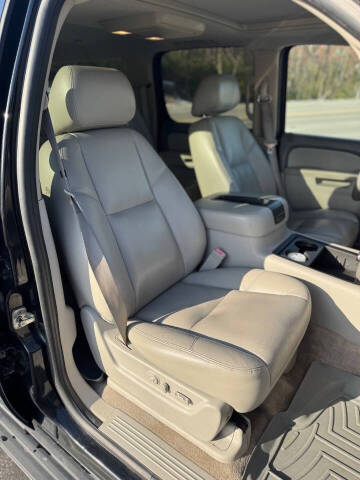 2010 GMC Yukon XL SLT