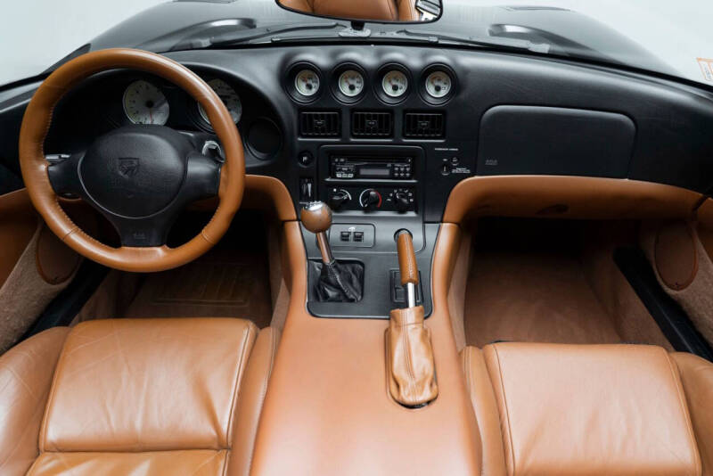 2002 Dodge Viper RT/10