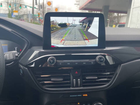 2023 Ford Escape ST-Line