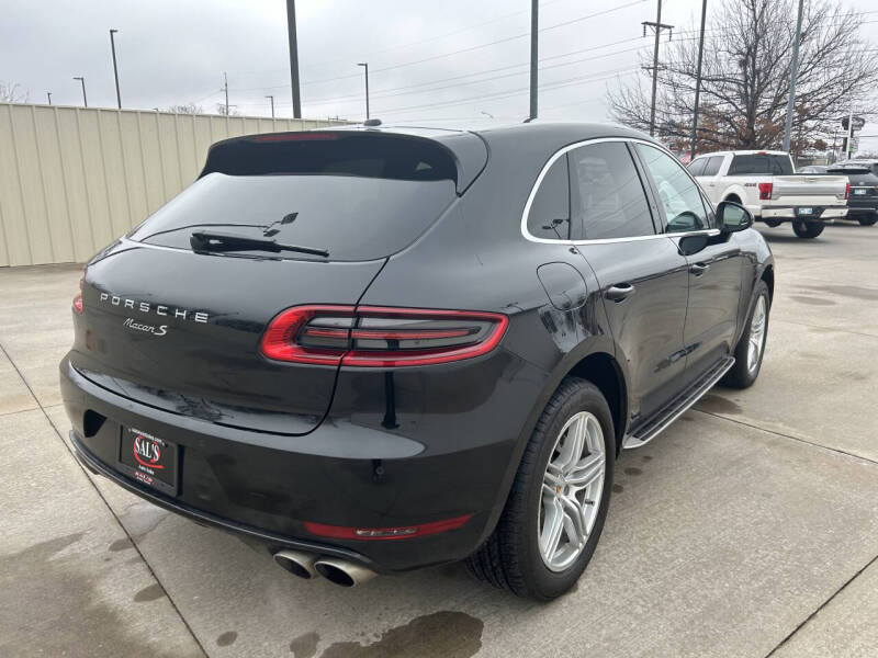 2016 Porsche Macan S
