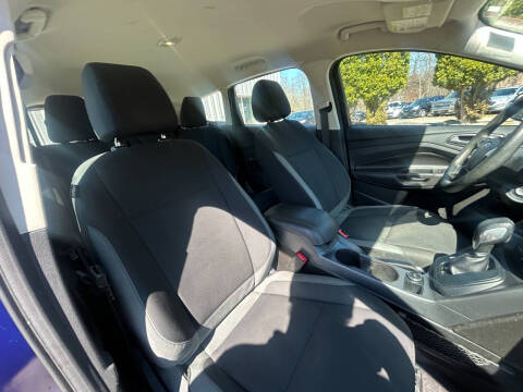 2016 Ford Escape S