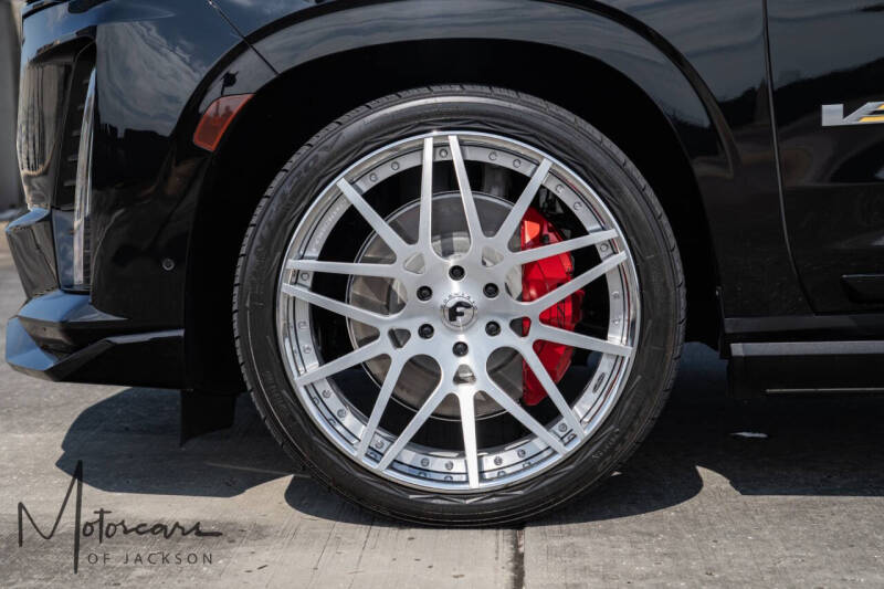 2023 Cadillac Escalade-V