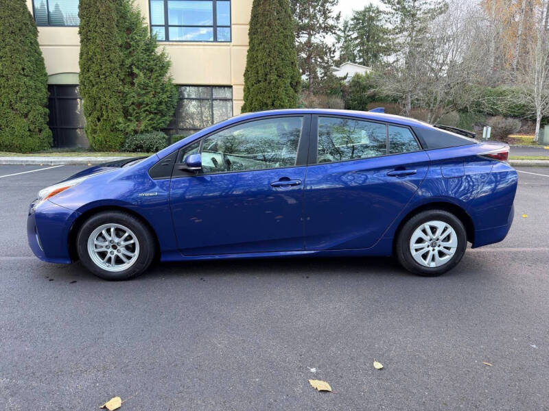 2016 Toyota Prius Two