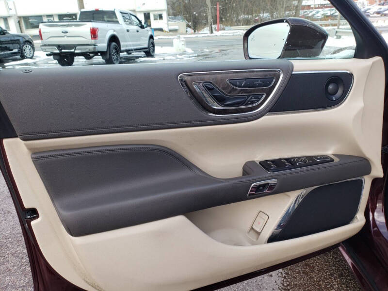 2019 Lincoln Continental Reserve