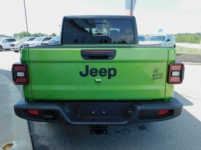 2025 Jeep Gladiator Willys