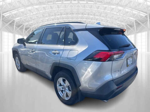 2019 Toyota RAV4 Hybrid XLE