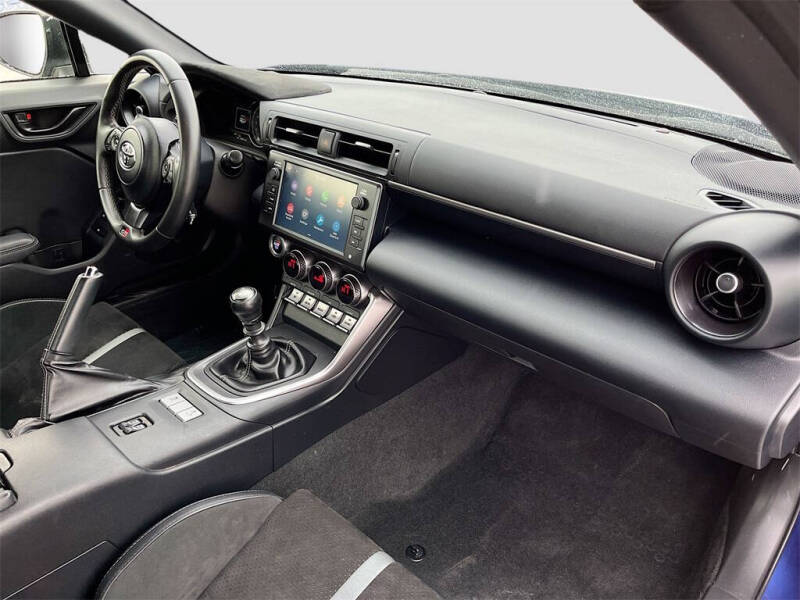 2023 Toyota GR86 Premium