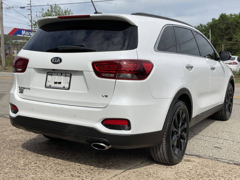 2020 Kia Sorento S V6