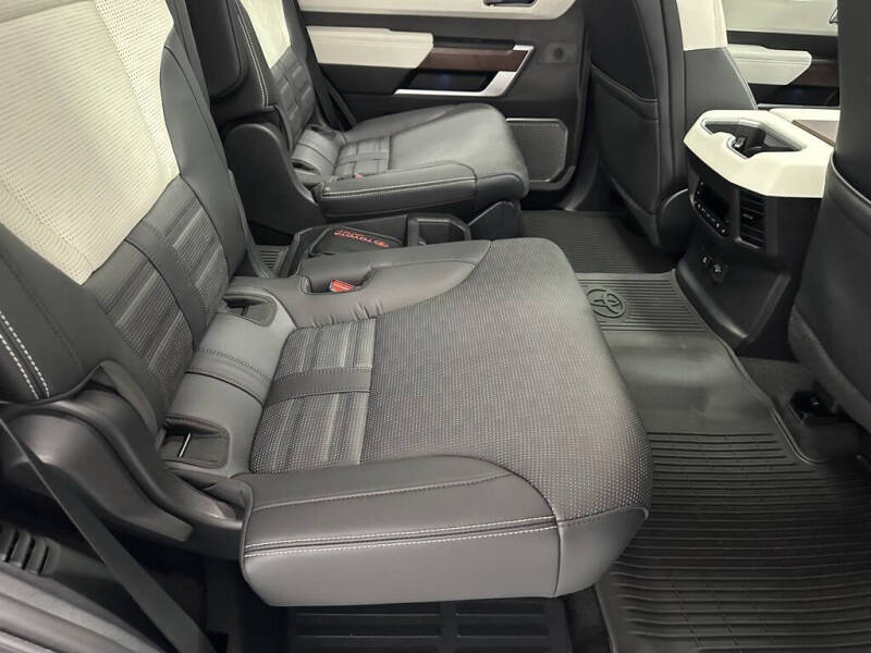 2024 Toyota Sequoia Capstone