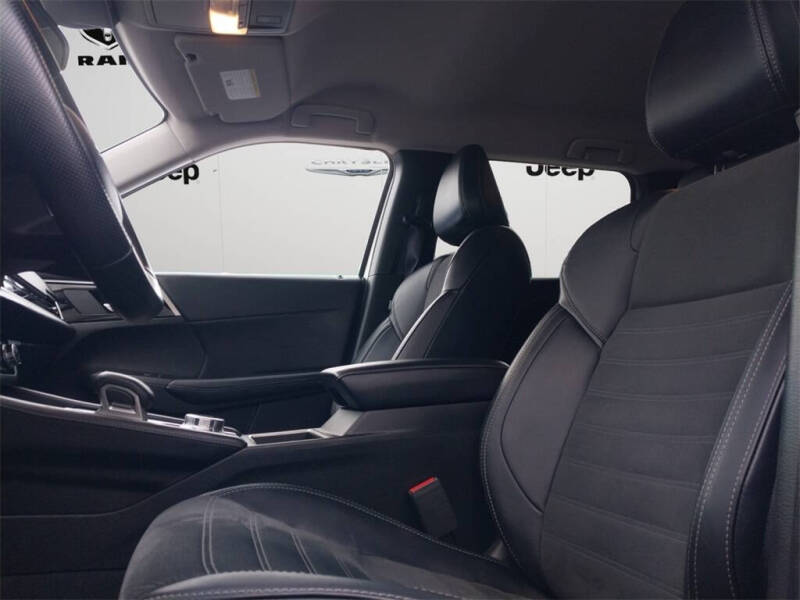 2024 Mitsubishi Outlander SE Black Edition