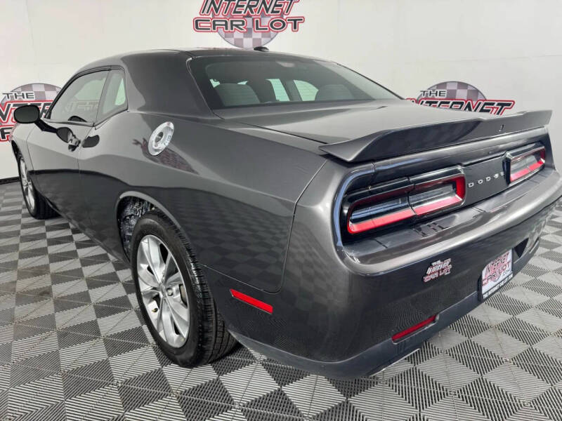 2021 Dodge Challenger SXT