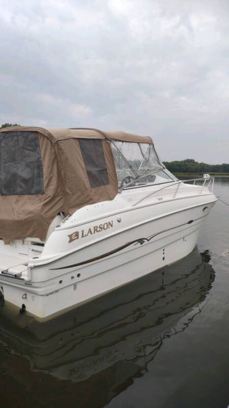 2001 Larson Boats 259 Cabrio
