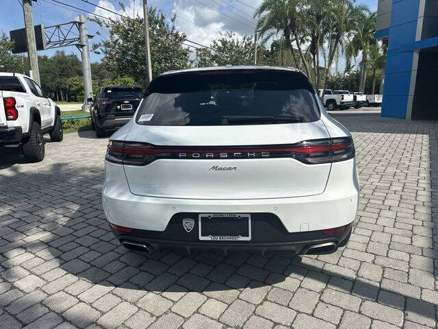 2020 Porsche Macan