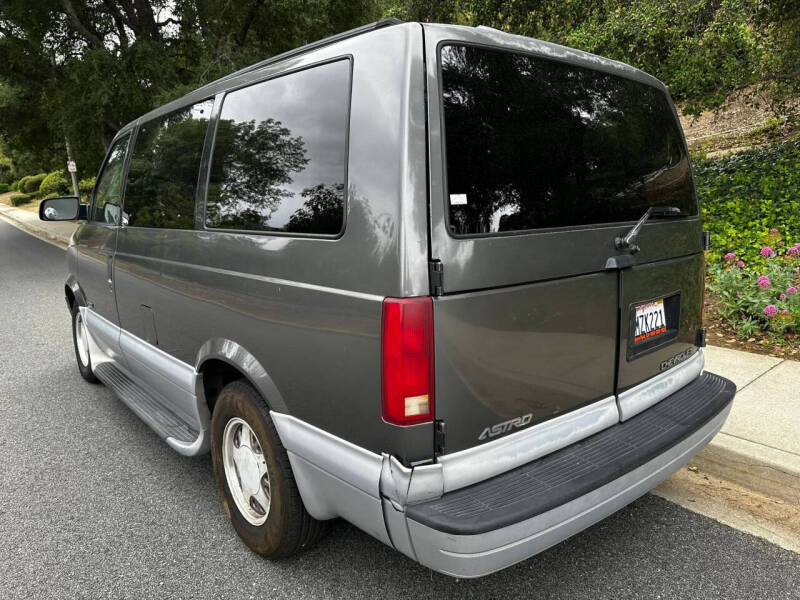 2000 Chevrolet Astro