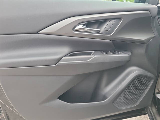 2026 Chevrolet Equinox EV LT 1