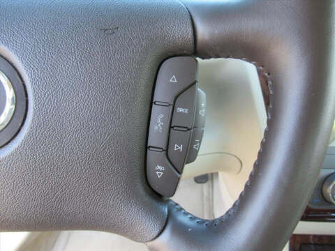 2010 Cadillac DTS Luxury Collection