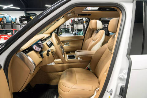 2024 Land Rover Range Rover P615 SV LWB